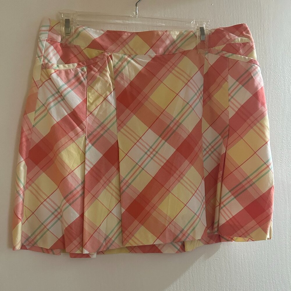 Pleated Plaid Golf Skort - pockets in front and back by Lady Hagen